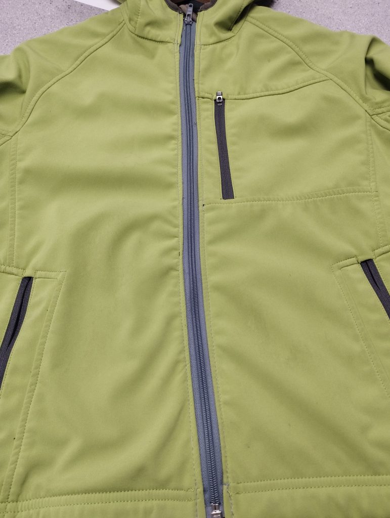 changement de fermeture à glissière, retouche, réparation, fermeture éclair, atelier à cognin